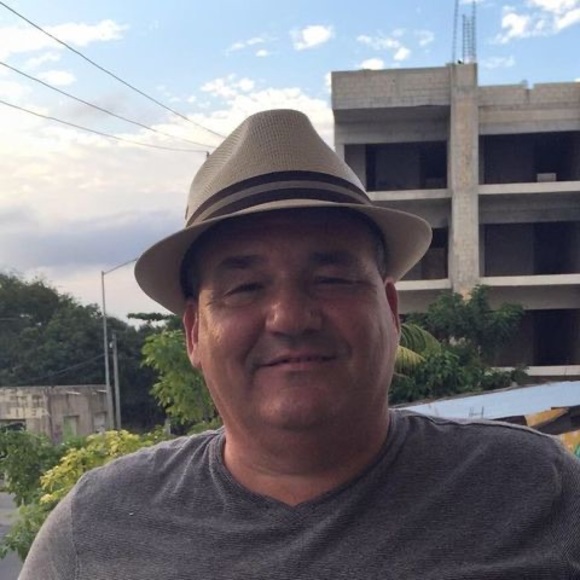 Meet your Posher, Robert - Picture 1 of 1